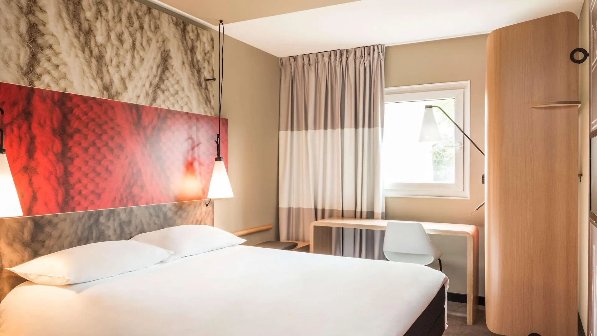 ***  Hotel Ibis London Barking Barking  Reino Unido